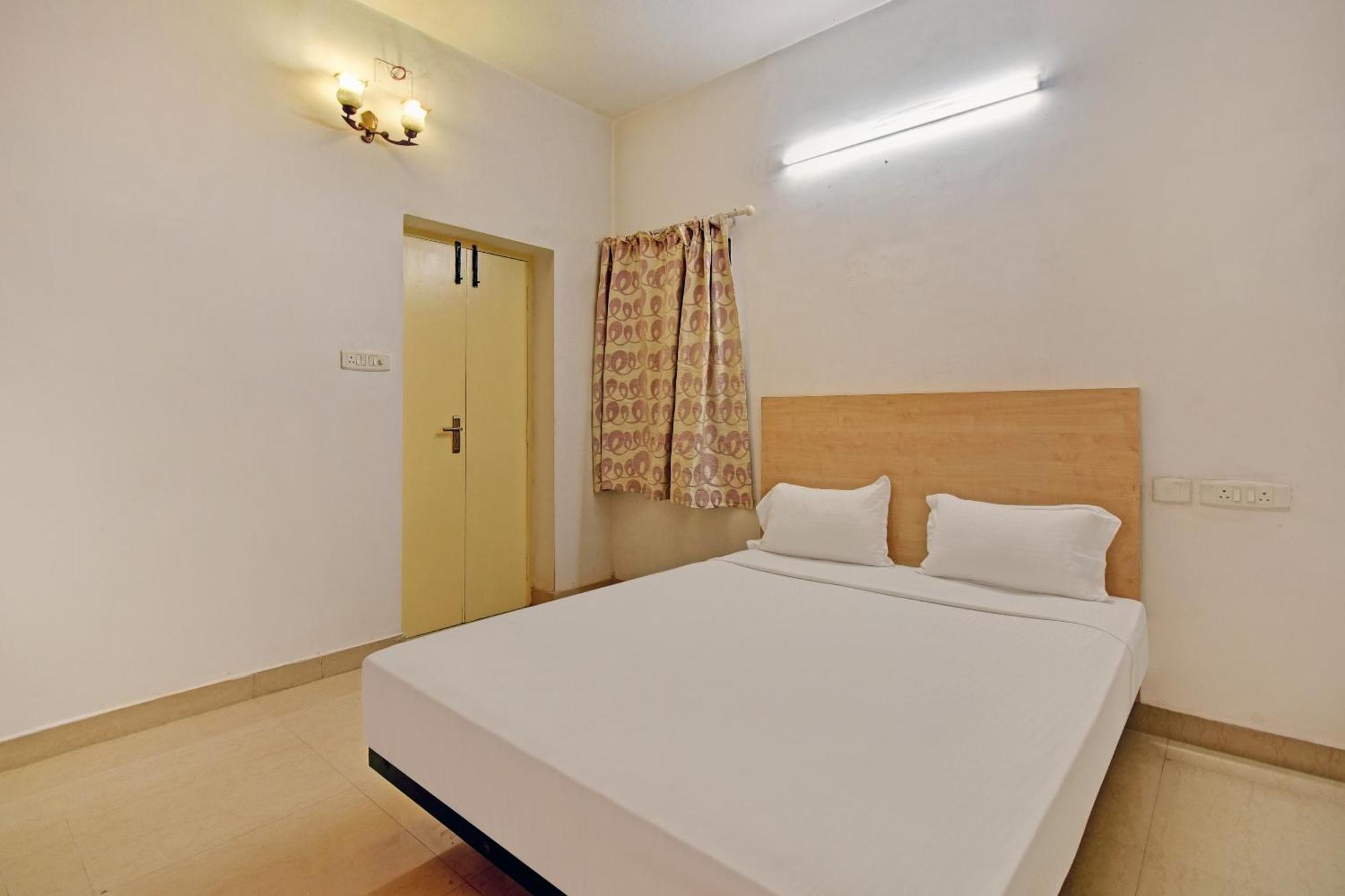 Hotel O Dakshin Villa Ecr Ченай Екстериор снимка